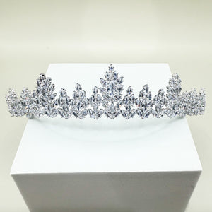 Crown 11