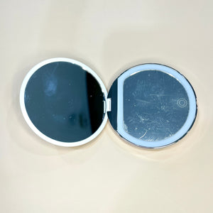 Studded Compact Mirror with LED