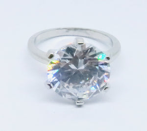 Clio Ring