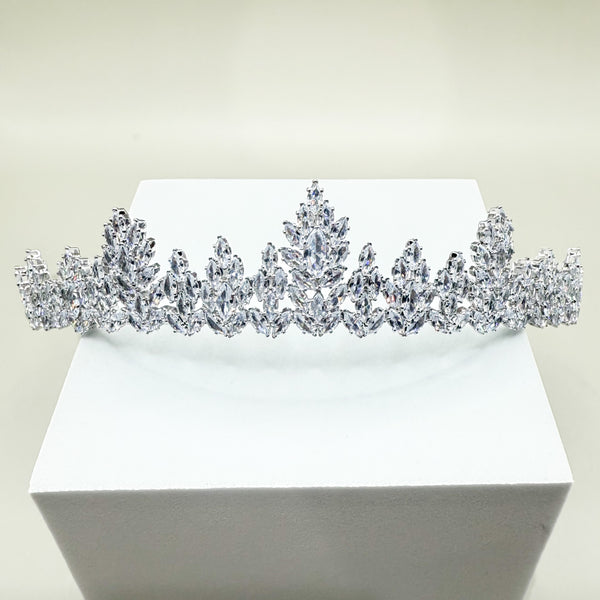 Crown 11