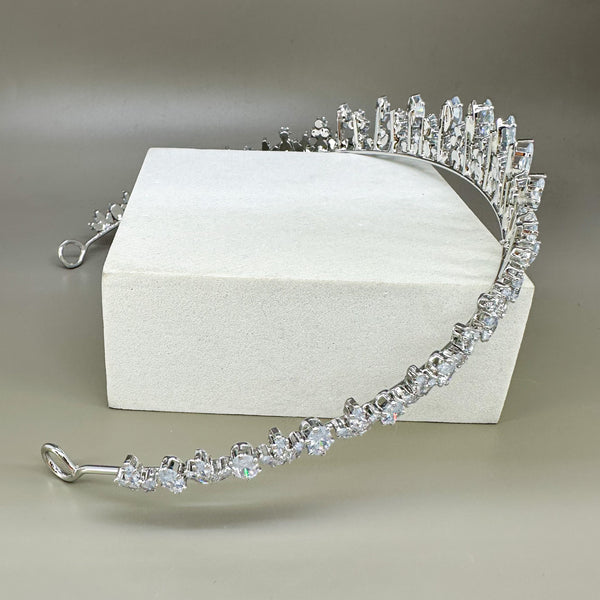 Crown 8